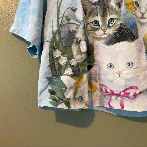Taylor Swift Inspired Raw Hemmed, Cropped Tie Dye Blue Graphic T-Shirt with Cats - Picture 6 of 7